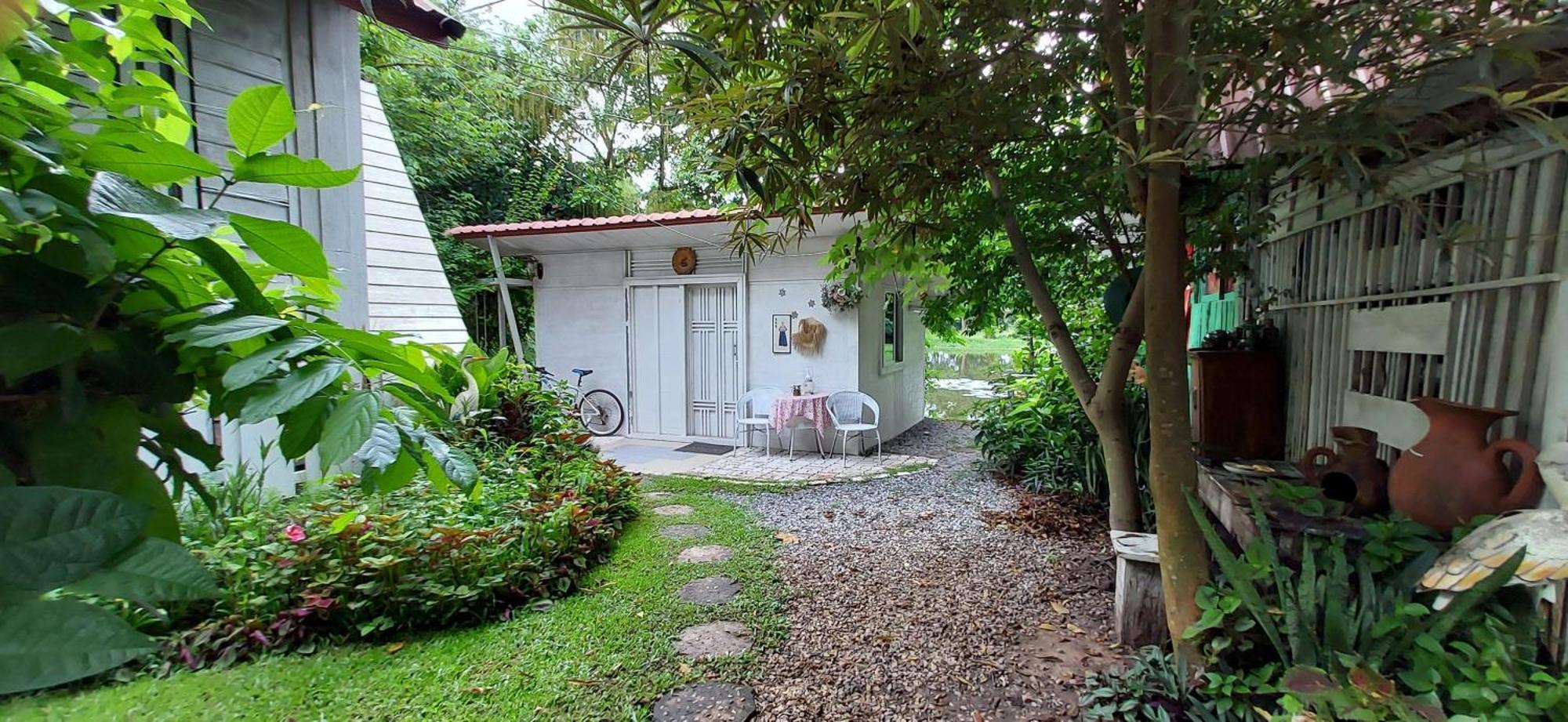 Village Homestay Udon Thani Exterior photo